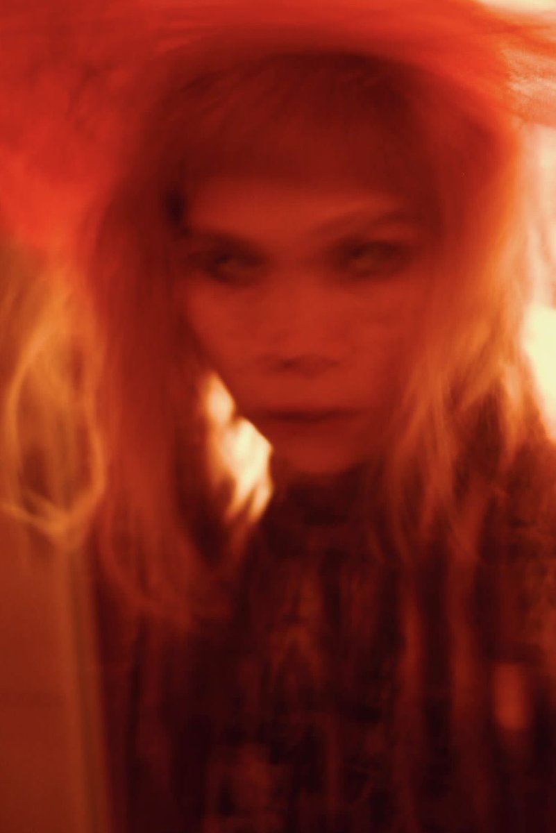 Bebe Duckin' Mozz tweet media