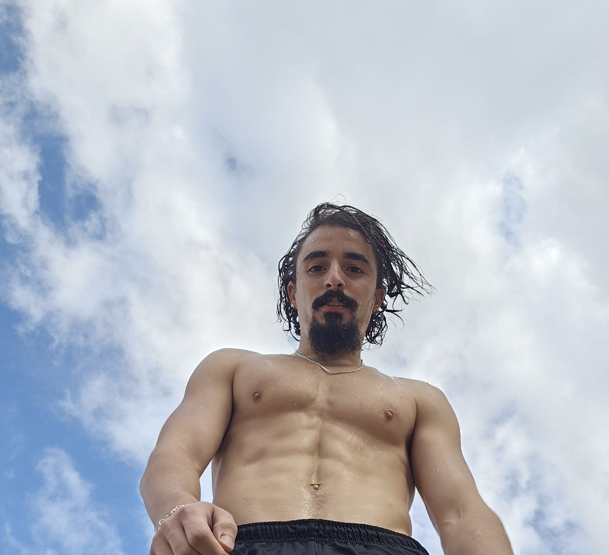 EyanUnfiltered's tweet photo. POV: You're on your knees...

#muscles #POV #daddy #boy #fetish #fit #gaymuscled #gay #bi #chaser #horny #abs #chest #sexlover #friendly https://t.co/taX7lCGfyp