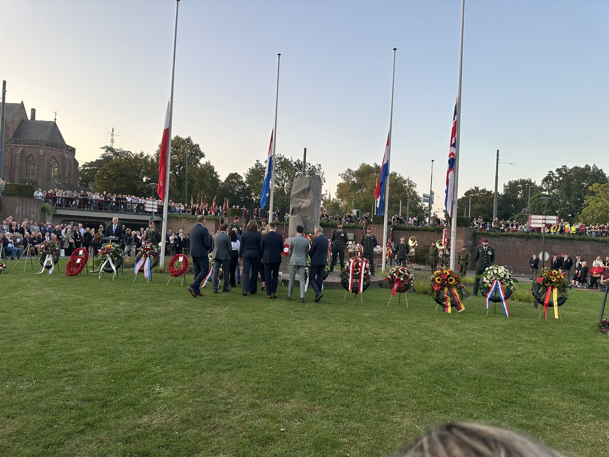 Civic Mayor of Croydon (@civicmayorlbc) on Twitter photo Croydon celebrates 80th Anniversary of the Battle of Arnhem.
Day 1 - Friday 20th September, Airborne Arnhem Commemoration
<a href="/KolaAgboola3/">Kola Agboola</a> <a href="/InsideCroydon/">Inside Croydon</a> <a href="/JasonForCroydon/">Jason Perry - Mayor of Croydon</a> <a href="/CroydonCouncil/">CroydonCouncil</a> Croydon celebrates 80th Anniversary of the Battle of Arnhem.
Day 1 - Friday 20th September, Airborne Arnhem Commemoration
<a href="/KolaAgboola3/">Kola Agboola</a> <a href="/InsideCroydon/">Inside Croydon</a> <a href="/JasonForCroydon/">Jason Perry - Mayor of Croydon</a> <a href="/CroydonCouncil/">CroydonCouncil</a>