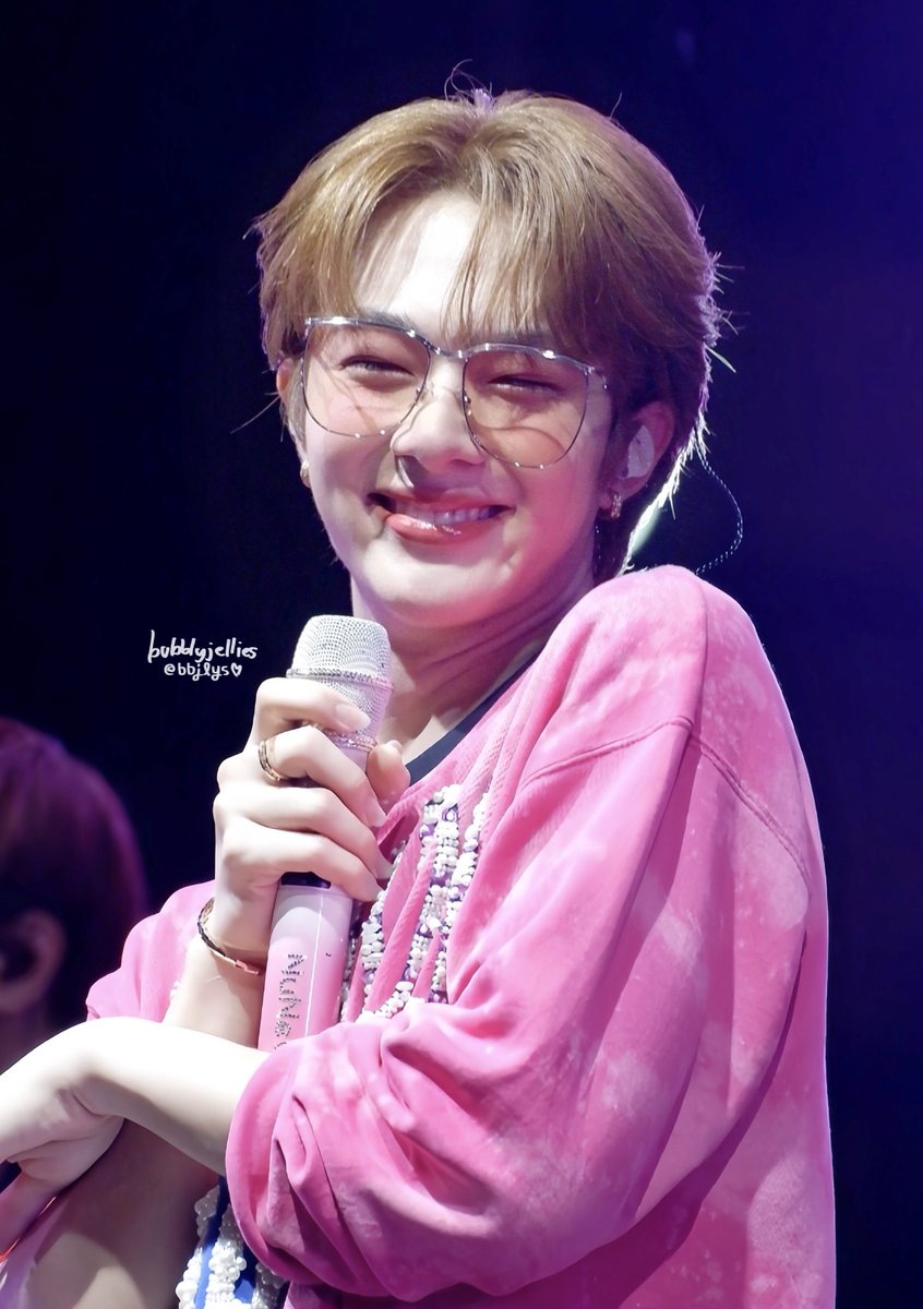 bbjlys's tweet photo. วันนี้น้องนิวมาน่ารักไกลถึงเจียงใหม่โลยยย 🎀✨

#HOPCHIANGMAIxNuNew ✿ ⋆ ˚
#HOPCHIANGMAI
⁺◟🐈 ۪  ꒰ @CwrNew #NuNew ꒱ ˚ᡣ𐭩 https://t.co/v2SRBtRgkV