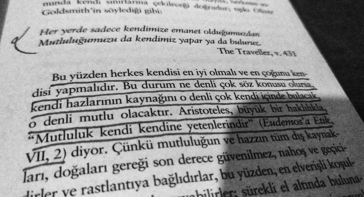 quamcogitas's tweet photo. "Her yerde kendimize emanet olduğumuzdan Mutluluğumuzu da kendimiz yapar ya da buluruz.." 

—

Aristoteles, büyük bir haklılıkla, "Mutluluk kendi kendine yetenlerindir." der.