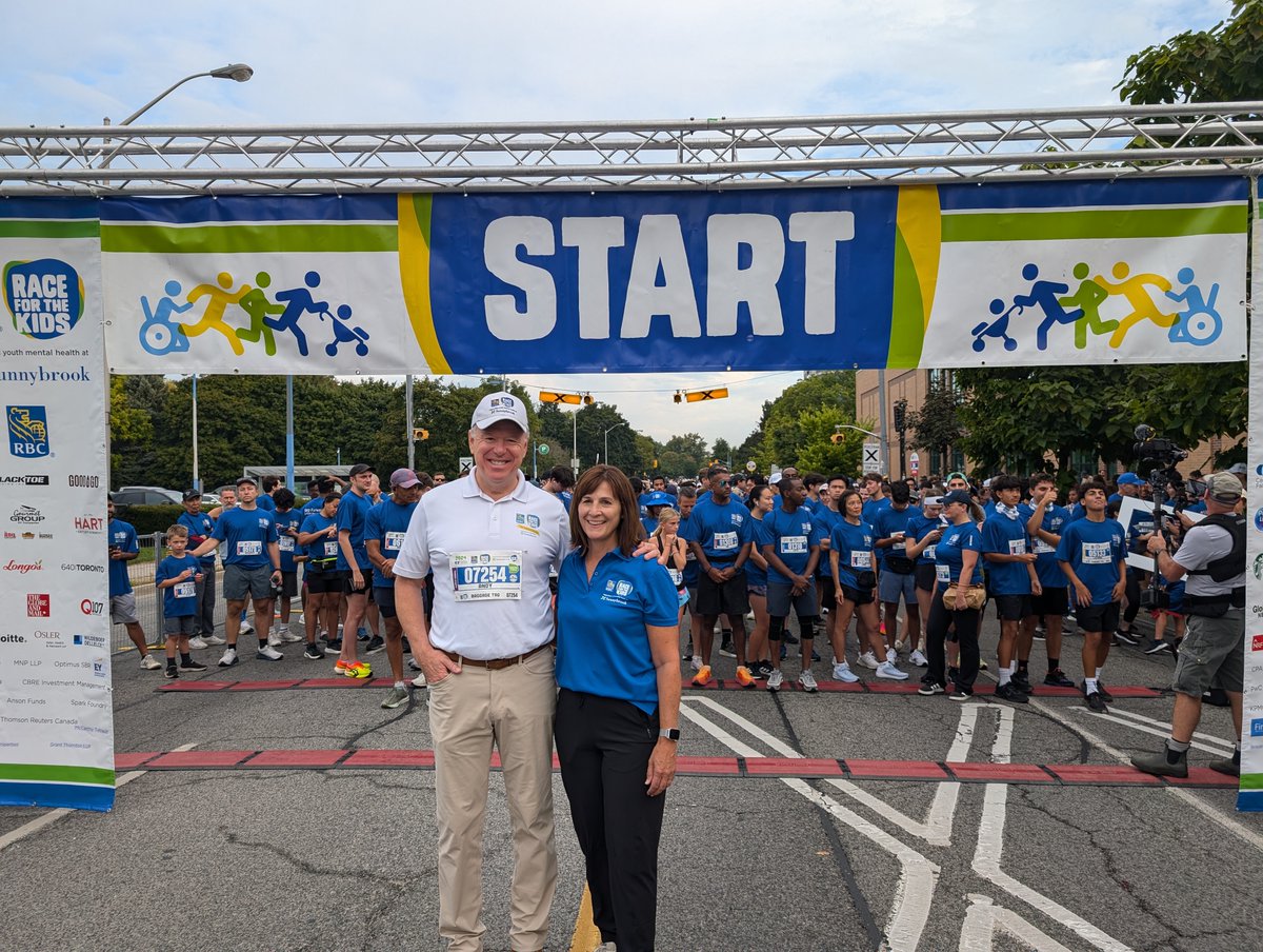 Kelly_AnnCole's tweet photo. Excited to be part of the #RBCRacefortheKids today! It’s truly inspiring to see such incredible support for youth mental health. Looking forward to cheering everyone on as they cross the finish line! https://t.co/KQUIbyRf97