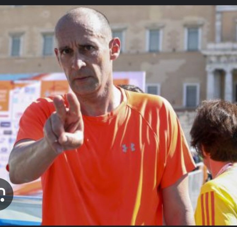 "Αν ο Γκεμπρεσελασιέ θέλει να λέγεται ο μεγαλύτερος μαραθωνοδρομος όλων των εποχών ας έρθει να με κερδισει"

#OlympiacosBC 
#OlympiacosFC 
#paobc