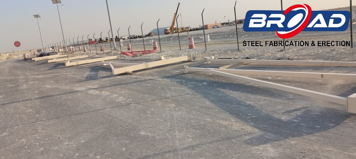 BroadCo_'s tweet photo. We are here to announce that we are currently working on our latest project at RNGL RIYAS (ARAMCO), which involves the installation of Single &amp; Double Cantilever car parking shades. At BROADCO, we specialize in metal fabrication work. https://t.co/vyu10vuDGe