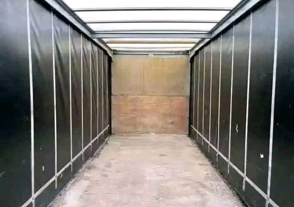 KateSmith884094's tweet photo. Trucks available for sell and Rent https://t.co/ZAzSlgul0t