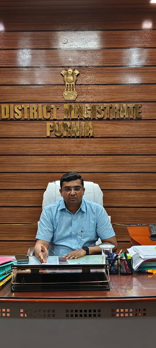 dmpurnea's tweet photo. 23 से 25 सितंबर 2024 तक चलेगा विशेष अभियान, सिर्फ परिवार के मुखिया का नही, सभी सदस्यों का बनेगा आयुष्मान भारत मुख्यमंत्री जन आरोग्य योजना अंतर्गत कार्ड : जिला पदाधिकारी https://t.co/bZ9aX3XFUn