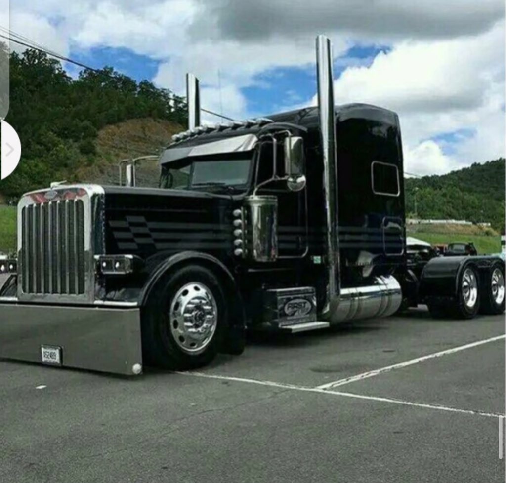 KateSmith884094's tweet photo. Trucks available for sell and Rent https://t.co/Vo6wdJSopf
