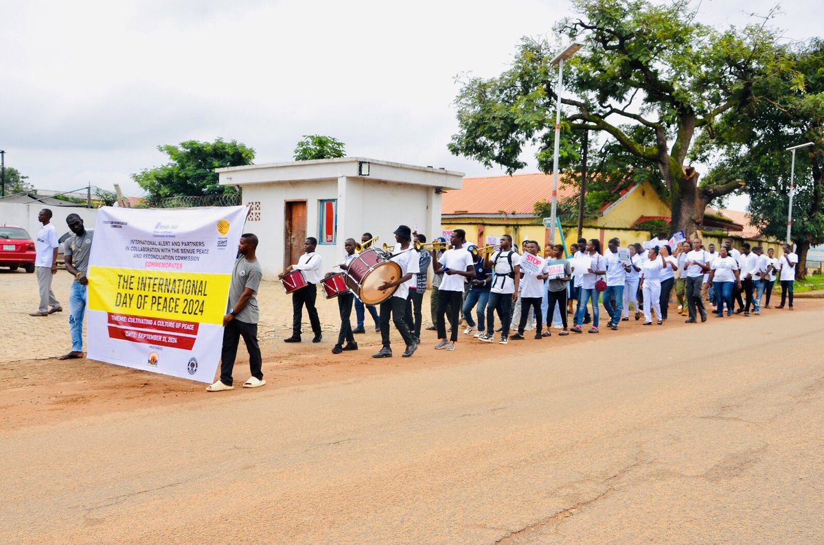 Community Links Nig. tweet media