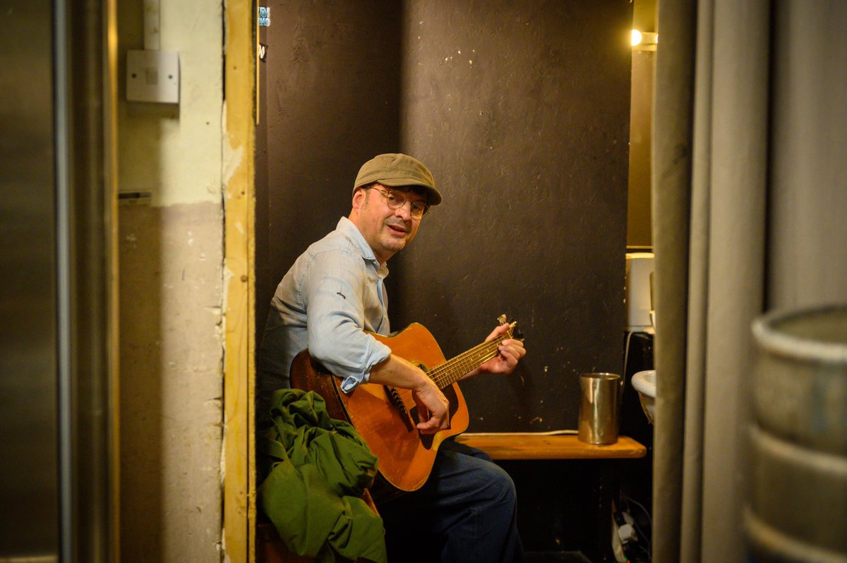 Andy Laing (@laingandy) on Twitter photo Last week had the pleasure of hanging with <a href="/ChrisHelme/">Chris Helme</a> in Glasgow. Chrisās latest album Sunrise 545 is out now go check it out! Iāve been listening to it on the sunshine and it is pretty damn good! Last week had the pleasure of hanging with <a href="/ChrisHelme/">Chris Helme</a> in Glasgow. Chrisās latest album Sunrise 545 is out now go check it out! Iāve been listening to it on the sunshine and it is pretty damn good!