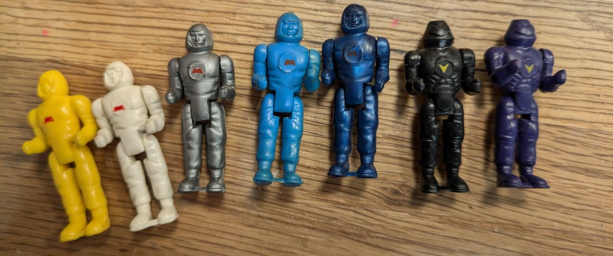 Anyone recognize these dudes? Diaclone knockoffs? <a href="/Toy_Polloi/">Toy Polloi</a> <a href="/ToyGalaxyDan/">Dan Larson</a> <a href="/PixelDan/">Pixel Dan</a> <a href="/EmGo316/">Em Gomez</a>