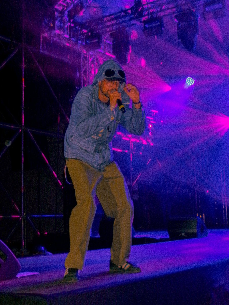 maelshake's tweet image. wallace clea et — grünt festival 3