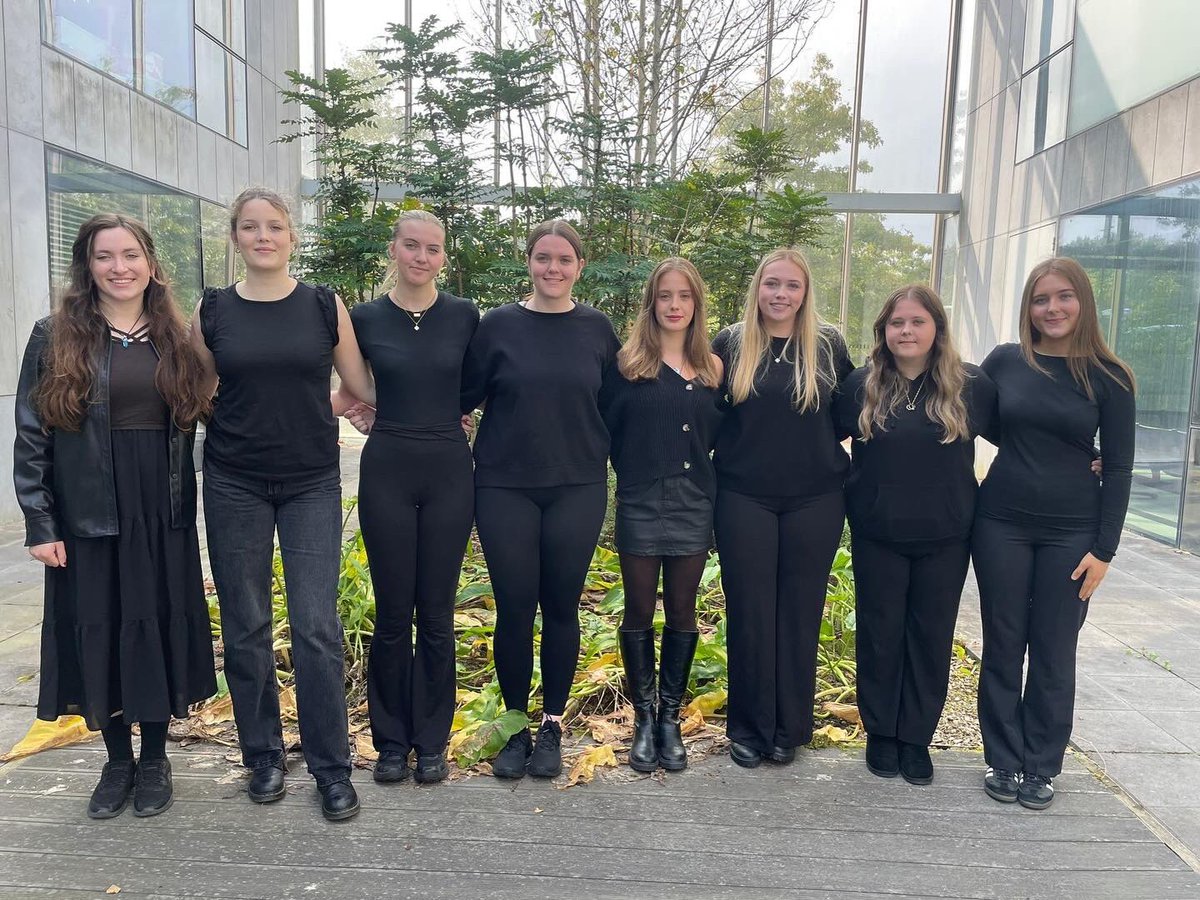 Presentation Secondary School, Wexford tweet media