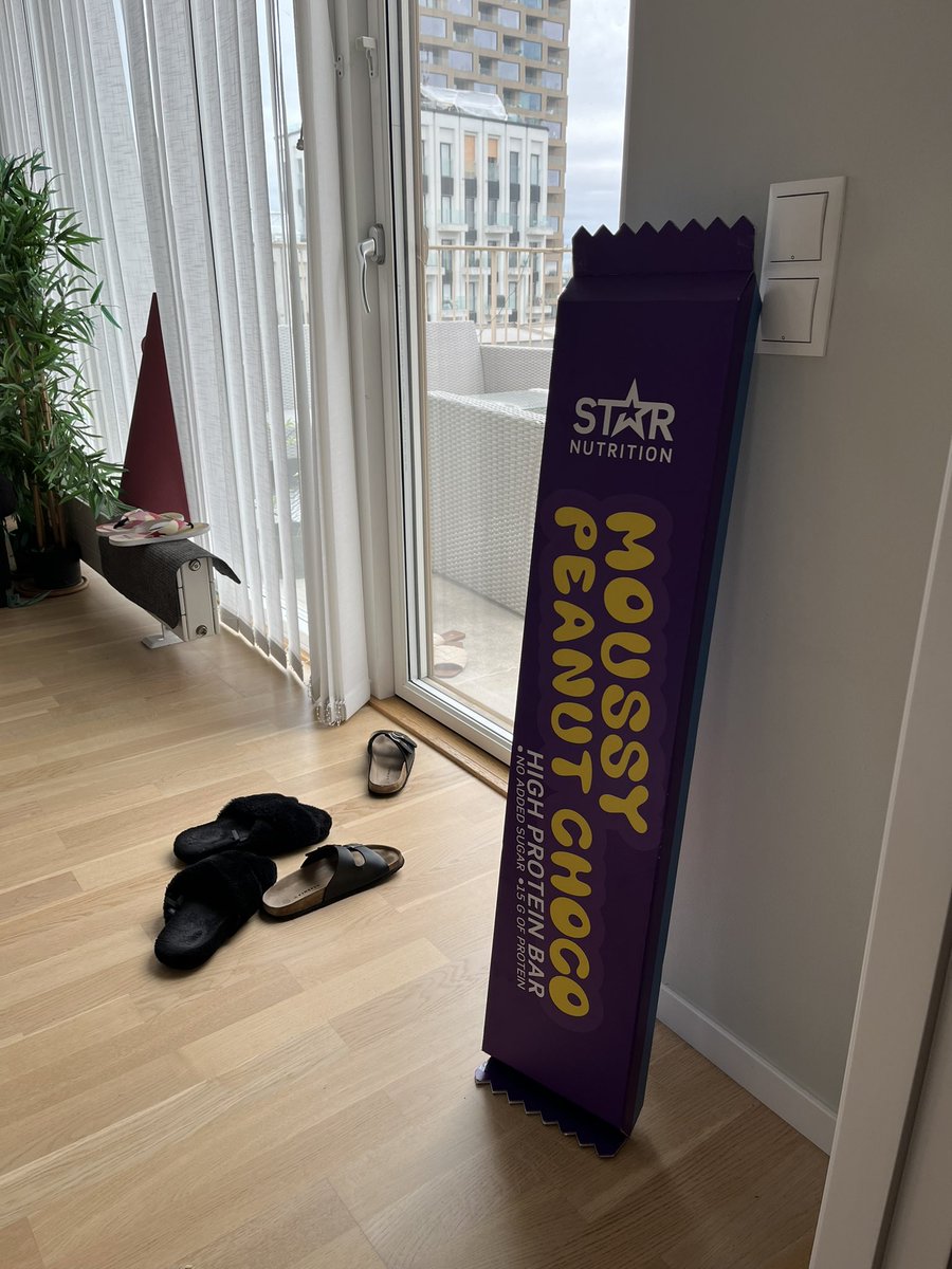 Tänk om man alltid kunde betala med ”svett”! 25 burpees under en minut kostade denna megapack med Star Nutrition 💅