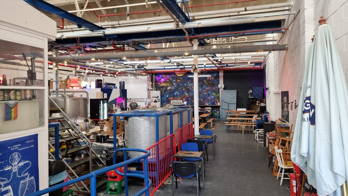 BeerGuideLondon (@beerguidelondon) on Twitter photo A short walk to <a href="/beerblefish/">Beerblefish Brewing Co.</a>. One of the London breweries that is passionate about cask ale. Expect to find 4 taps and 4 gravity cask here. A short walk to <a href="/beerblefish/">Beerblefish Brewing Co.</a>. One of the London breweries that is passionate about cask ale. Expect to find 4 taps and 4 gravity cask here.