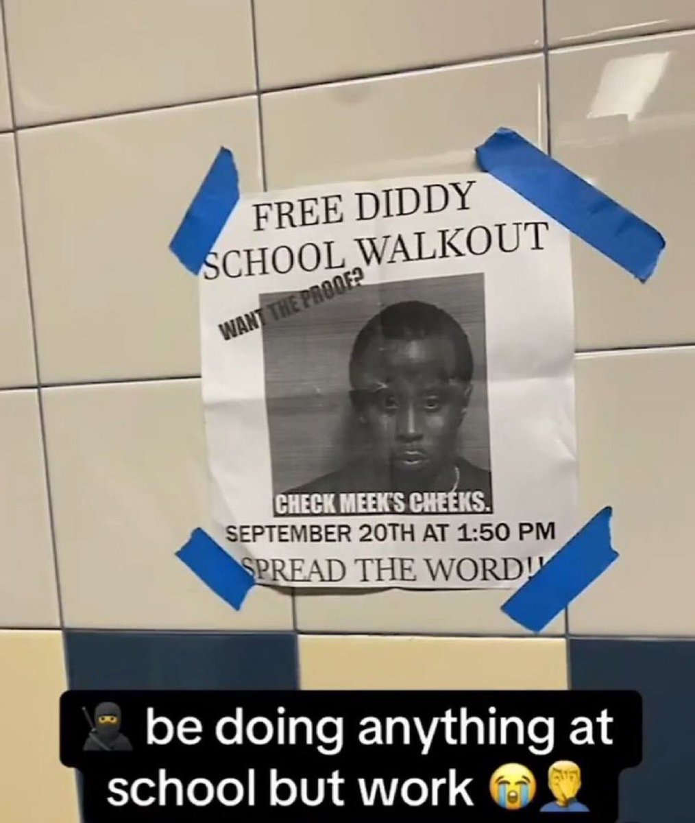 SchizoThoughtz's tweet photo. #FREEDIDDY WALK OUT DONT BE LATE ❤️ https://t.co/J39L0HE1ZC