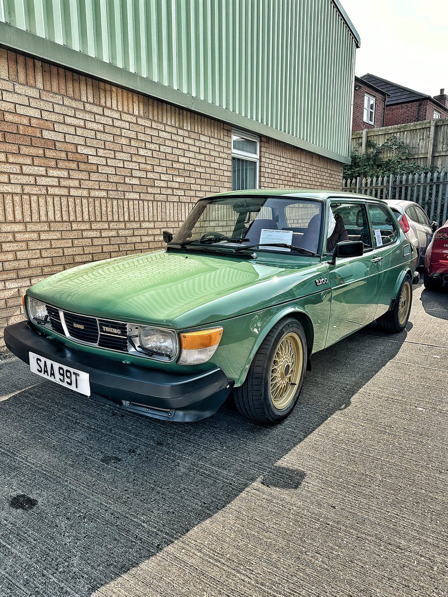 tomwookieford's tweet image. I don’t need a fee. But I do have a rider. Down at the launch of Retropower’s The Den. #retropower