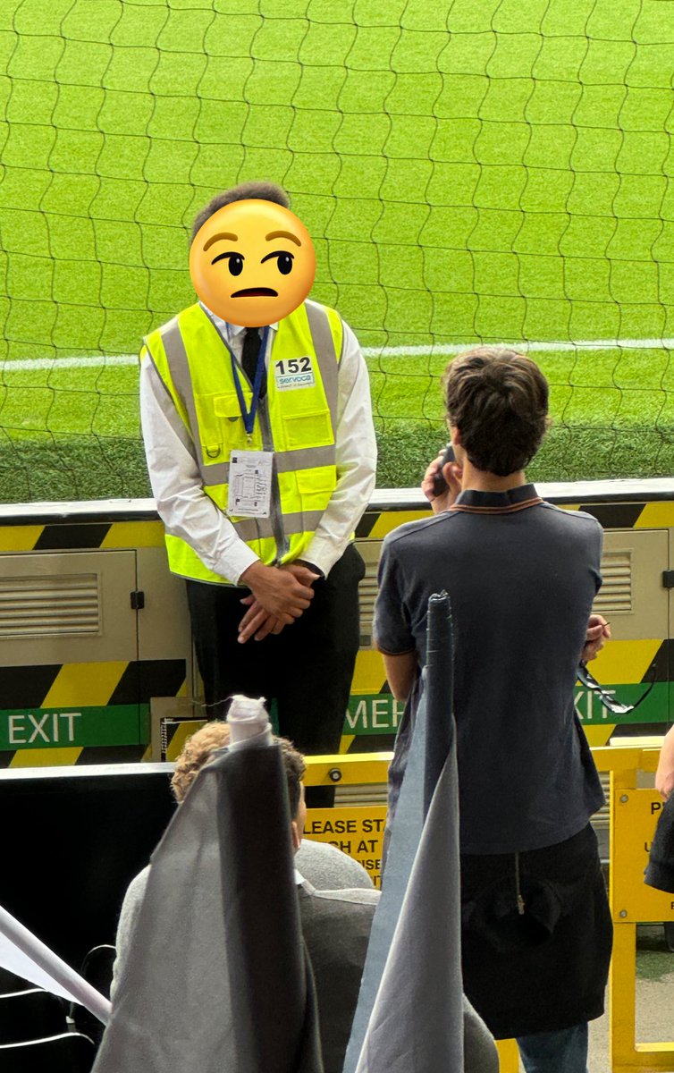 Emma Tayler tweet media