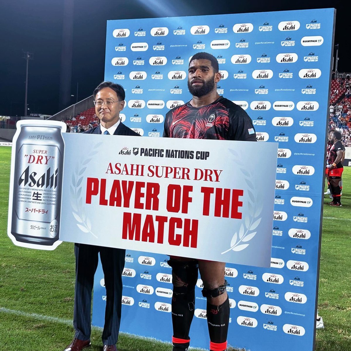 fijirugby's tweet image. Congratulations Caleb Muntz for winning Asahi SuperDry Player of the Tournament 
&amp;amp; Ratu Meli Derenalagi for winning the Asahi SuperDry Player of the Match 🇫🇯 

#duavataveilomanirakavi FIJI Water Fiji Airways