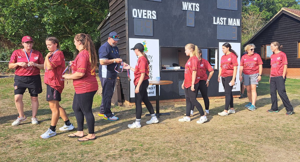NorfolkCBWandG's tweet photo. 🏆Shell League Final Result🏆
What fantastic game of cricket!! @DownhamStowCC fell 12 runs short of the target.
@htvcc are crowned champions!
Well done to both teams 👏
#WomensCricket #ShellLeague #NorfolkCricket #WeGotGame #HerGameToo https://t.co/GCTWqbM59A