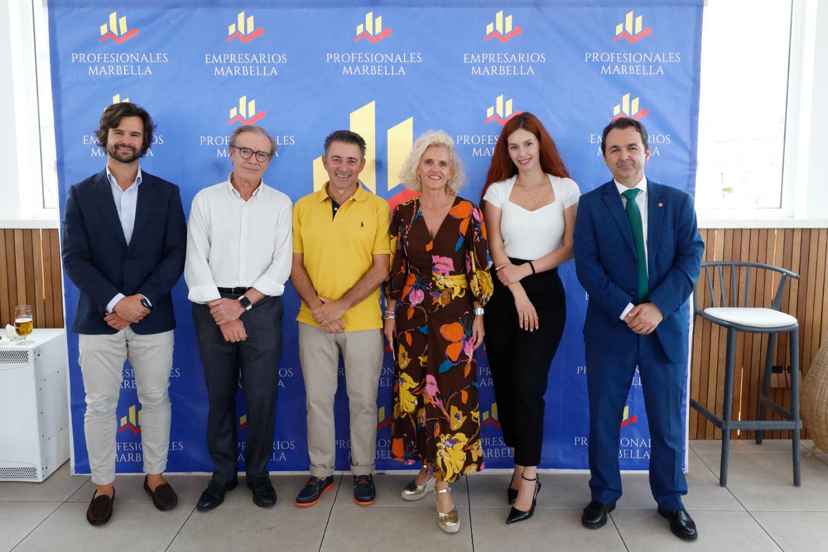 Excelente conferencia sobre el futuro PGOM que  ha impartido Alejandro Criado , Presidente del Club de Empresarios y Profesionales de Marbella  .Enhorabuena , un honor haber asistido a esta jornada