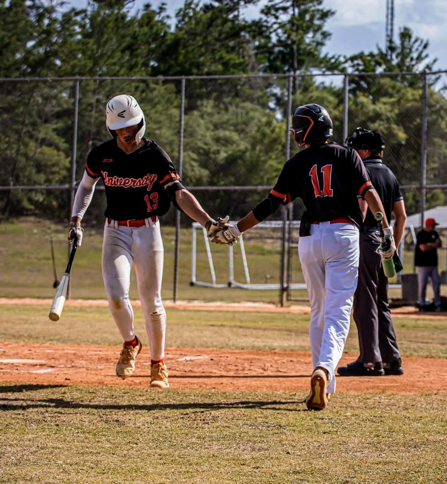 surunlogan's tweet photo. Rainy Fall Ball season, games canx practices canx. Did my work on my own, we finally got a game in. Getting bigger, faster, stronger. #uncommitted @DSCFalconSports @EFSCBaseball @PolkStBaseball @SSC_Baseball @BUncommitted @UBAuncommitted #earned @warstic https://t.co/nRFRaqBpDz