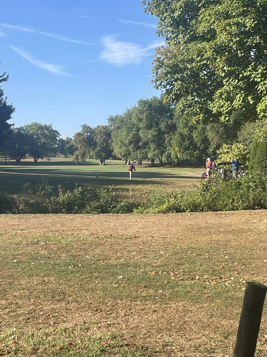 WesDelAthletics's tweet photo. Hayden and Charlee are teeing off at sectional, good luck girls! https://t.co/xPI3AWpDXh