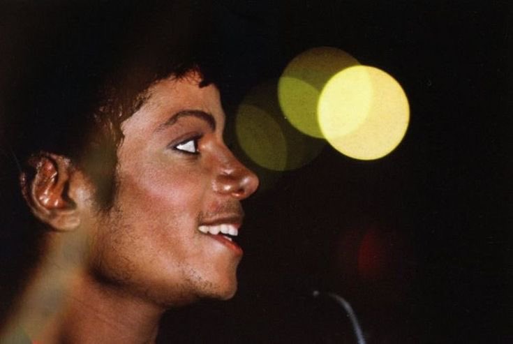 29kwatts's tweet photo. he’s insanely beautiful 🥹✨ https://t.co/NjGcShYALy