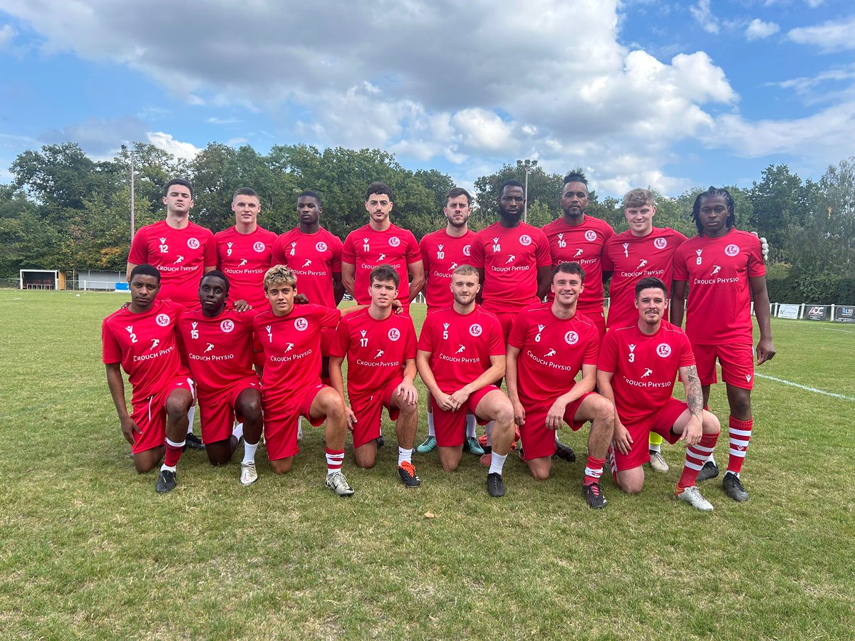Cockfosters FC (@cockfostersfc) on Twitter photo 1st team sporting new warm-up kit courtesy of big sponsor <a href="/CrouchPhysio/">Crouch Physio</a>.
Thank you, Lewis! 🐓 1st team sporting new warm-up kit courtesy of big sponsor <a href="/CrouchPhysio/">Crouch Physio</a>.
Thank you, Lewis! 🐓