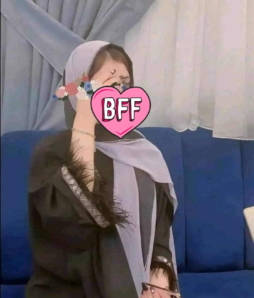 يع🤢🤢 انا العباية والحجاب ما يليق بيا، اللي يليق بيا هو اللبس العصري، تنورة بنطلون، وربي حتى شخصيتي ونفسيتي تتحسن لما نلبس اللبس العصري
شوفوا منظر العباية تحس وكانك جاي من القرن الحجري🤢
تعدم انوثتي عكس اللبس العصري، المشكلة اني في مجتمع داعشي ارهابي لا يتقبل لبس الناس المثقفة💔