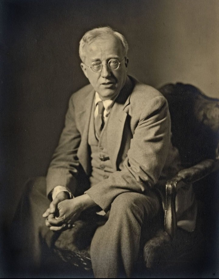 HolstSoc's tweet photo. Happy birthday to an amazing human being, teacher, composer, friend and sage on his 150th birthday. What would he have to say of the world today? The state of the Arts, education, performance and society? We can but guess. Happy Birthday dear Gustav Holst. Your legacy lives on. https://t.co/ZwMF1RcPRy