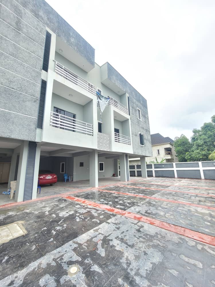 PaigePrecious2's tweet photo. Brand New 2 bedroom apartment with en-suite bedrooms.

2 bed
2 bath
1 Guest Toilet  
Fitted kitchen 
2 Balcony  
Lekki Scheme 2

Location📍   Ajah, Lagos

Price📌 N48m Net
Title document: Governor’s consent
Call/WhatsApp 07042530368
#MFW #hamsterkombatcombo #Homies #hamster https://t.co/WQs8QKvRji