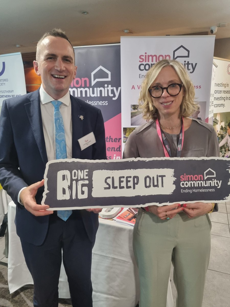 SimonCommNI's tweet photo. Great to chat with @trevorclarkeMLA &amp; @StephenDunneMLA at @duponline conference today. We invited them both to our #OneBigSleepOut taking place at Stormont on 11th Oct! https://t.co/i1OAxOgljL