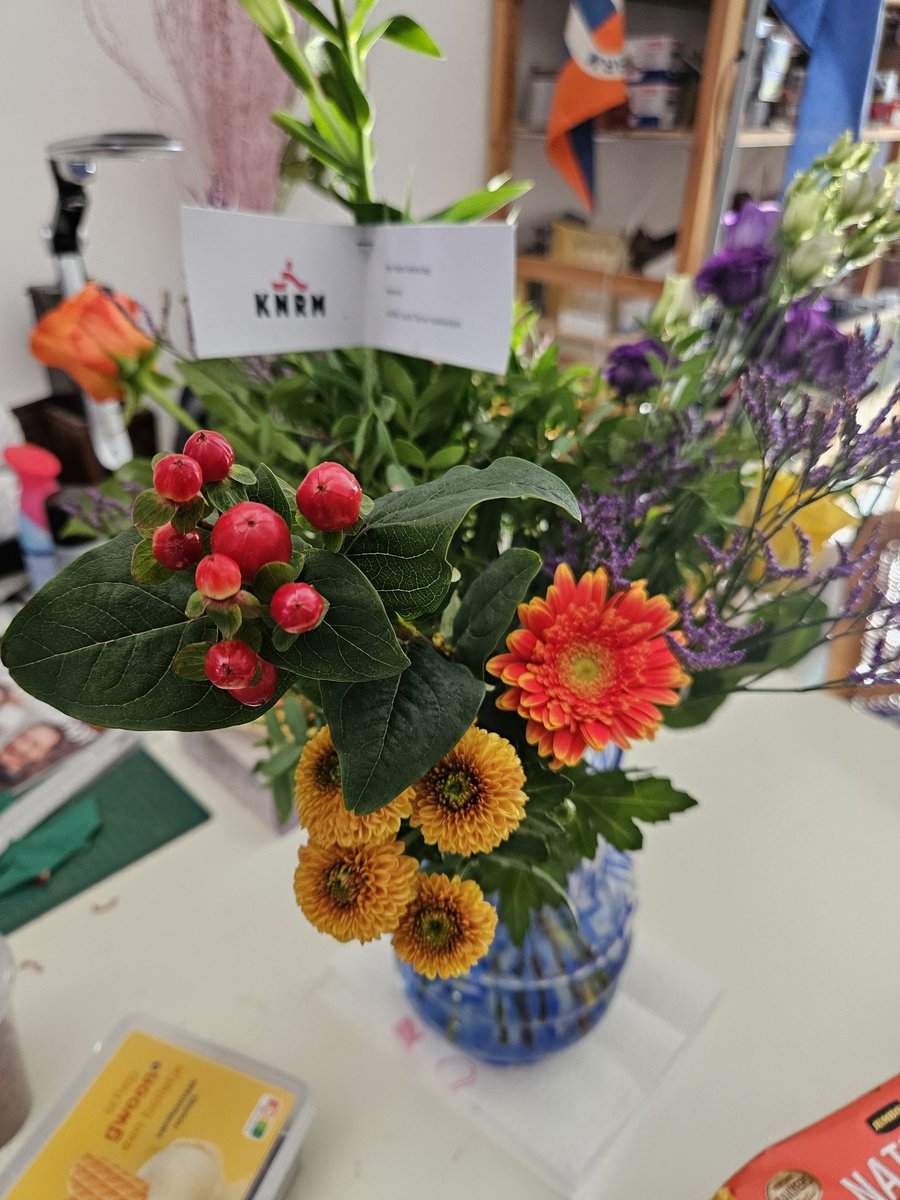 Ad Rem vlijmscherp!!💛💙💛💙💛💙💛💙 tweet media