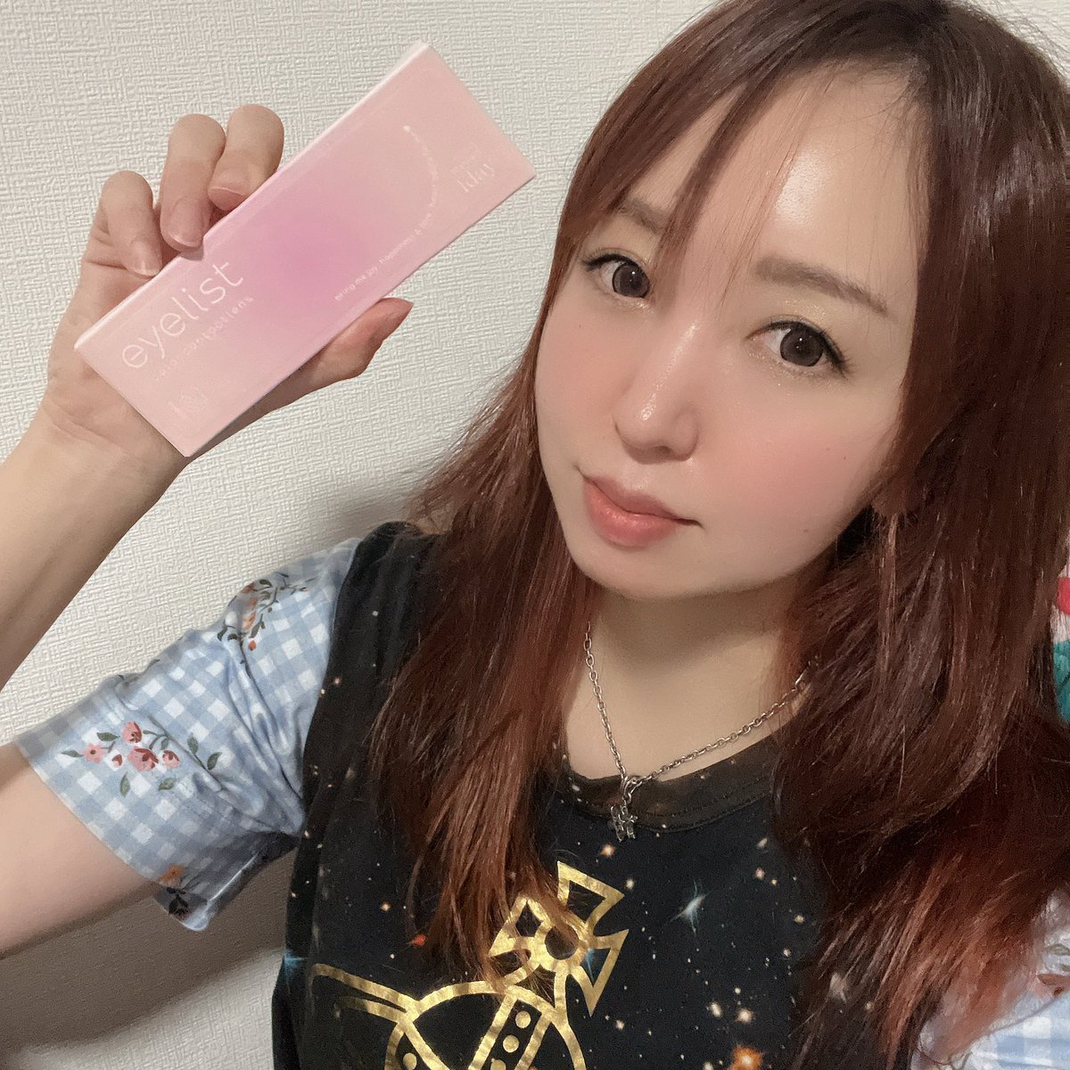 natsumi_drummer's tweet photo. 盛り盛りカラコン似合うかな?🥰
eyelistの黒蜜いちご って名前のカラコン🤔✨
もう名前が可愛すぎる😝💓
度ありだよ✨
PR @eyeeyekaracon
#カラコン #eyelist #カラコンおすすめ #カラコン激盛れ https://t.co/dNxEHljaMB