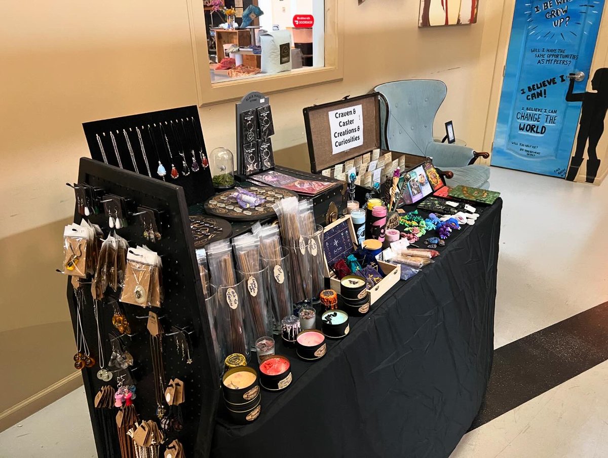 cravenandcaster's tweet photo. Good morning #freaks and #geeks, #witches and #warlocks, #cryptids and #creaturesofthenight! We’re out today at 900 Rutter with our dear friends Arkana today and tomorrow until 4! Stop on by for a visit and see dozens of unique #artists, #crafters, #oddities and more! https://t.co/PXH0wcEHRy