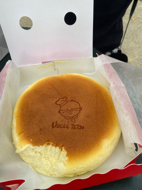 daily_dolce's tweet photo. Japanese cheesecake https://t.co/cPF2Qt2fpW