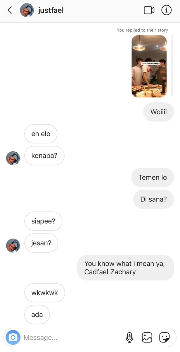 perfecltyfine's tweet photo. 70. drunk text yg berguna👏 https://t.co/yC05Y31gga
