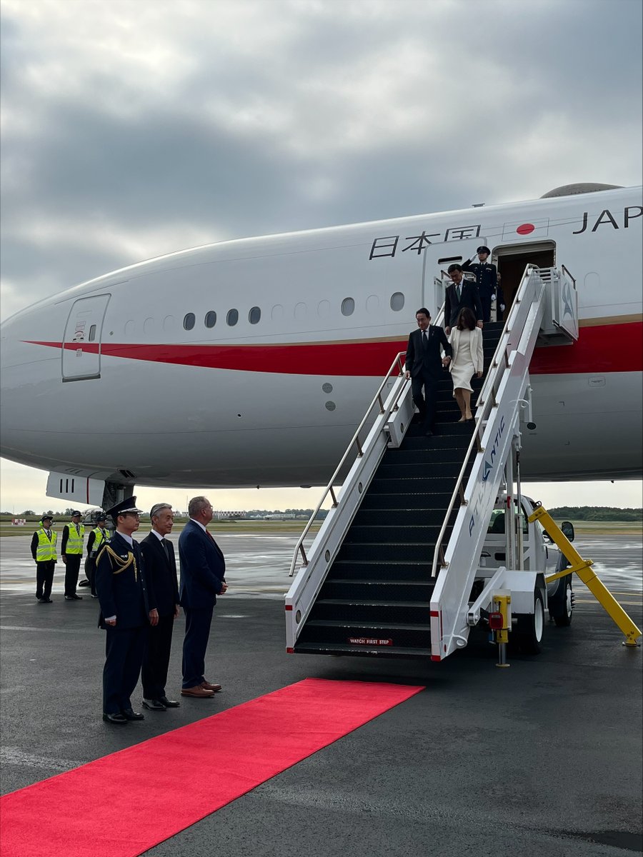 JapanEmbDC's tweet photo. Welcome to the US, Prime Minister Kishida! At the invitation of @POTUS Biden, Prime Minister Kishida is heading to Wilmington, Delaware for the QUAD Summit with the leaders of the US, India, &amp; Australia. 🇯🇵🇺🇸🇮🇳🇦🇺 https://t.co/361JINEol0