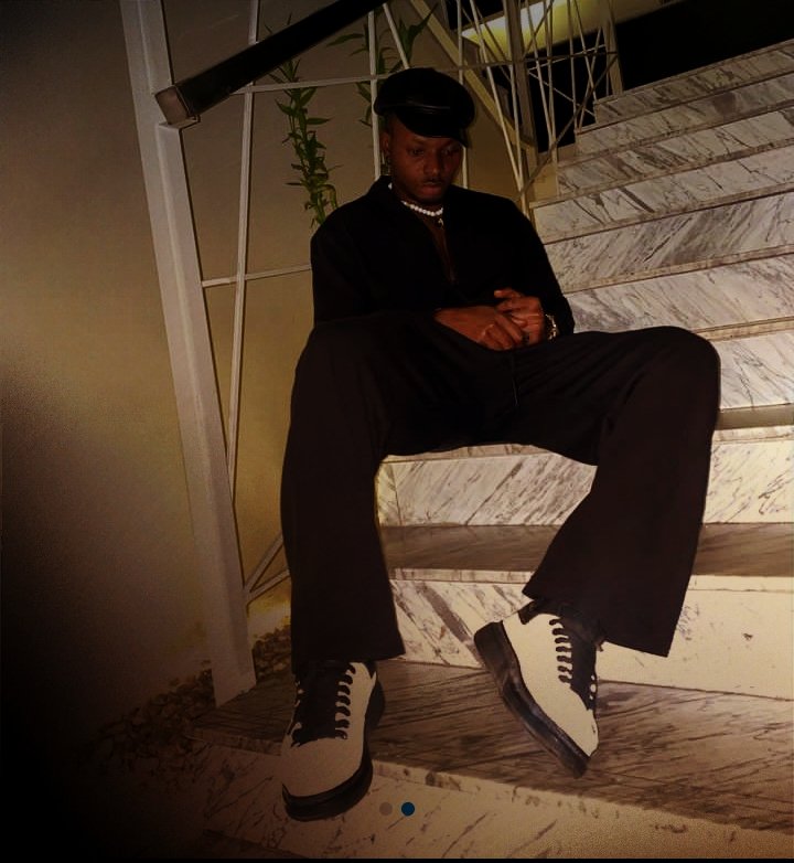 J.I tweet media