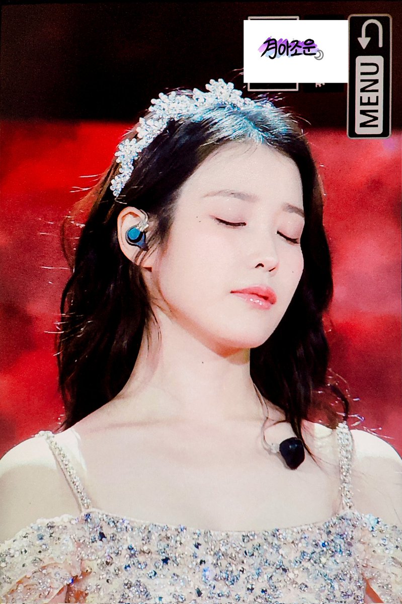 월아조운 tweet media