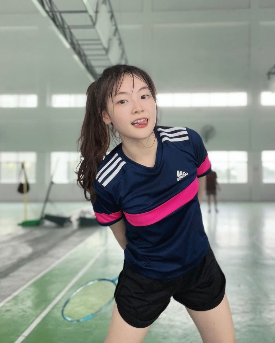 【网友投稿 No.1087】爱吐舌头的白裙眼镜小姐姐 #眼镜娘 #眼镜妹 #投稿 #反差 #投稿曝光 #女友 #女友分享 #女友系列 #女同学 #女同事 https://t.co/zLP7VmqeL6