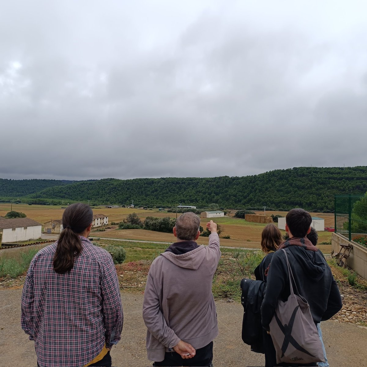 💙 🏞️ Cap de setmana de retrobaments amb les companyes del Pirineu aragonès, primera parada: Biscarrués.

#LoRiuÉsVida #NoAfogarezONuestroPais
#Biscarrués