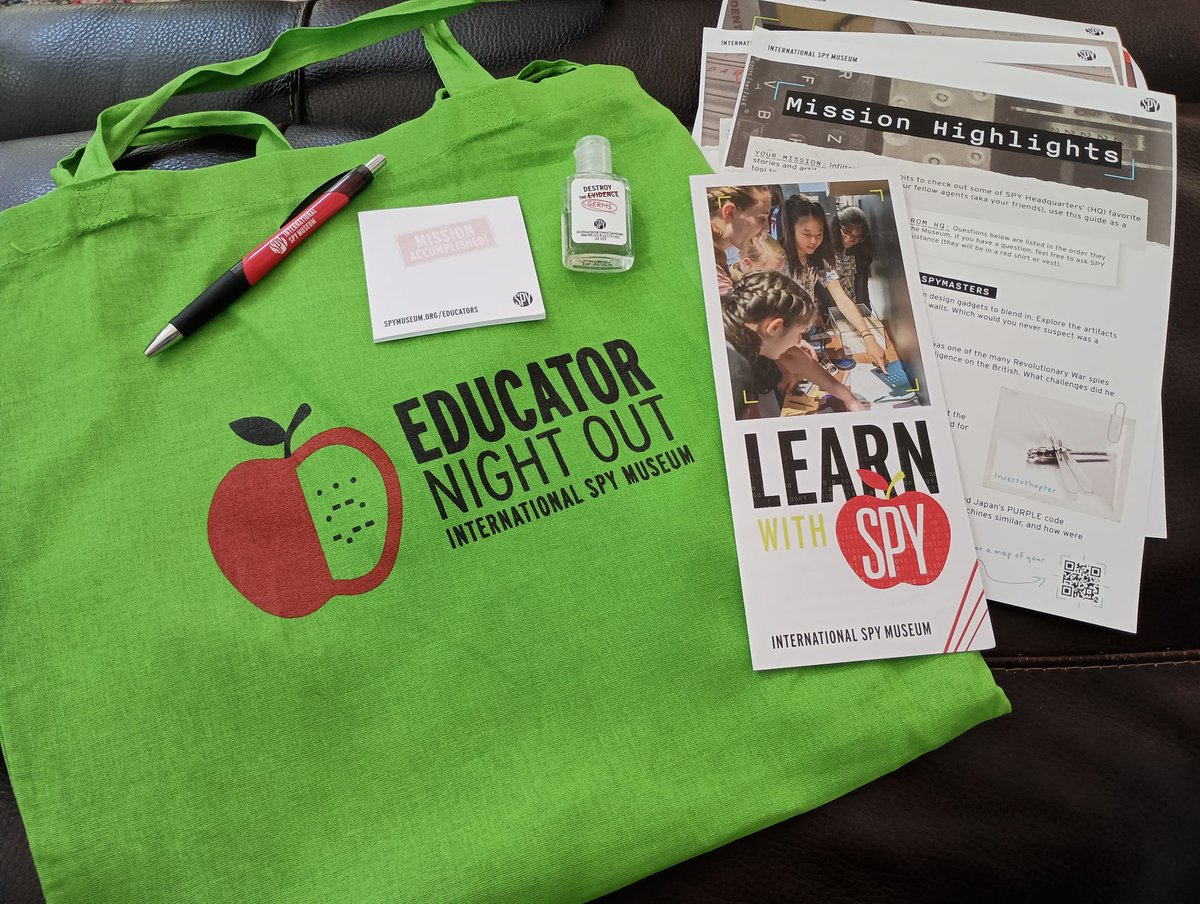 ChroniclesMommy's tweet photo. Thanks @SpyMuseumEd for hosting a free night for educators. We left with some amazing freebies which also included classroom ideas! We also left feeling very appreciated. Thanks for your kindness. It was a great night! #spy #teacherlife https://t.co/b94gioyWod