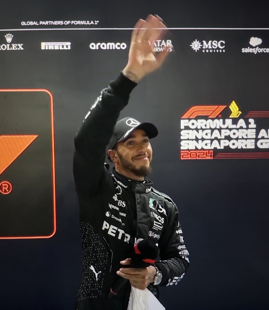 My babbyyyy he looks so happy 🥹