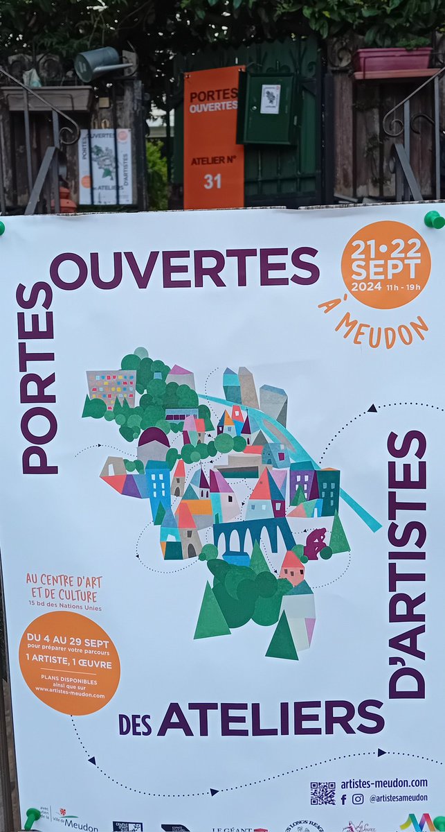 ThomasRouchie's tweet photo. Venez ce week-end  découvrir les broderies sianotypes de Katy pendant  les #journéesportesouvertes   #ArtistesàMeudon  @VilledeMeudon Atelier 31 au 10 rue  Fleury Panckouke. https://t.co/vA10OXsDsF