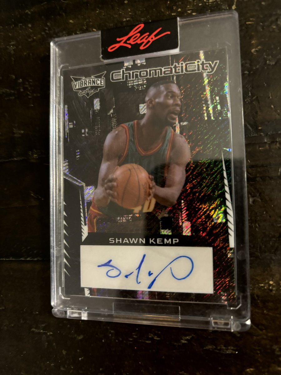 MrKdub's tweet photo. Absolutely amazing #RAK package from @GeorgeTeter that included this 3/4 Reign Man auto! π€© Going right into my #RIPSonics π PC - thank you again for this amazing kindness! Appreciate you, my friend! #TheHobby #whodoyoucollect https://t.co/AaIweGRoAH
