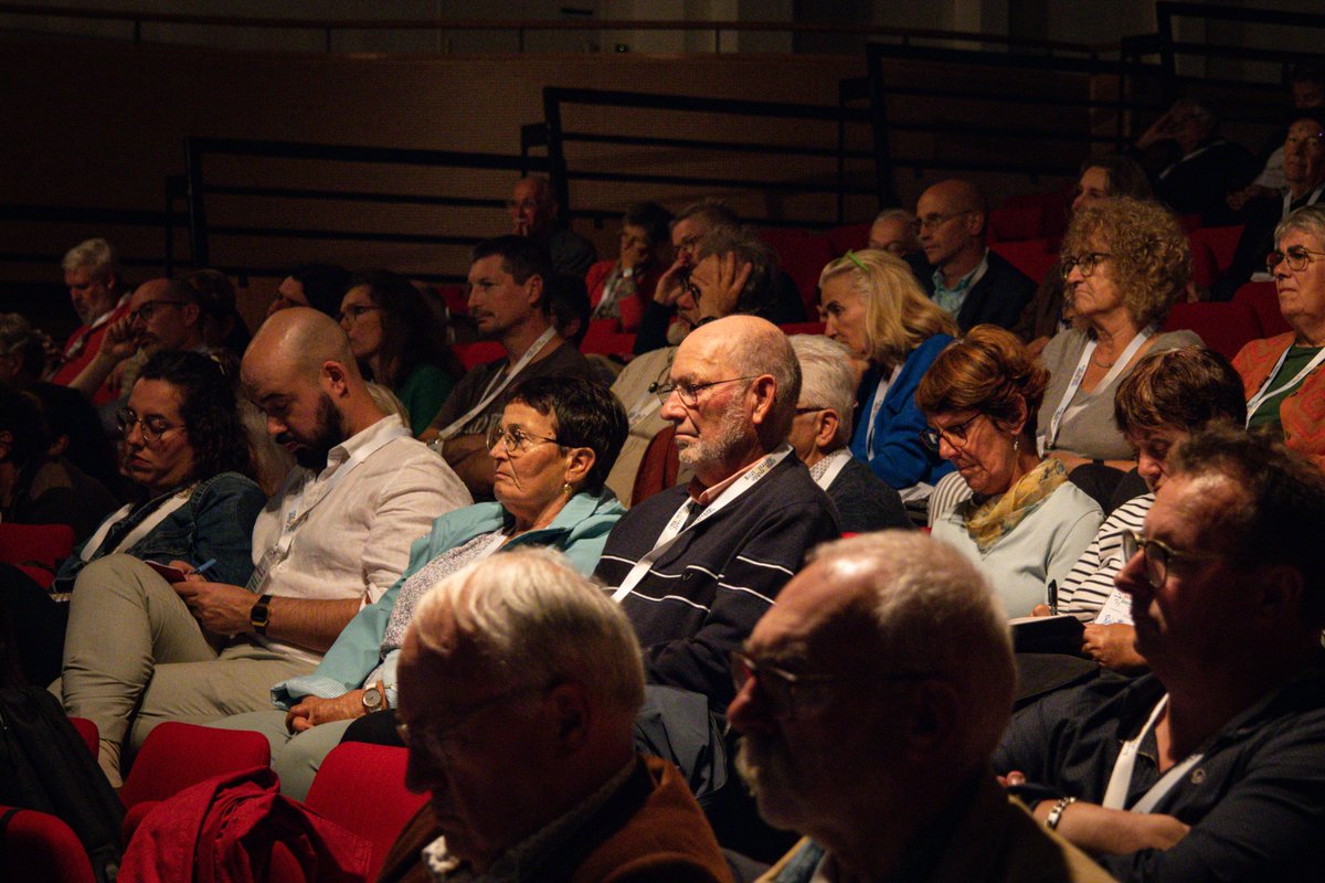 gregory_blanc's tweet photo. 🎙️ Une après-midi riche en débats se déroule à Beaucouzé en ce moment même aux #RSE2024 d'@EnsembleSNT 

🌍 Notre territoire démontre une force de propositions et d'idées qui doit être entendue et comprise pour créer un avenir commun qui fait sens. https://t.co/hk5UTOTxfR