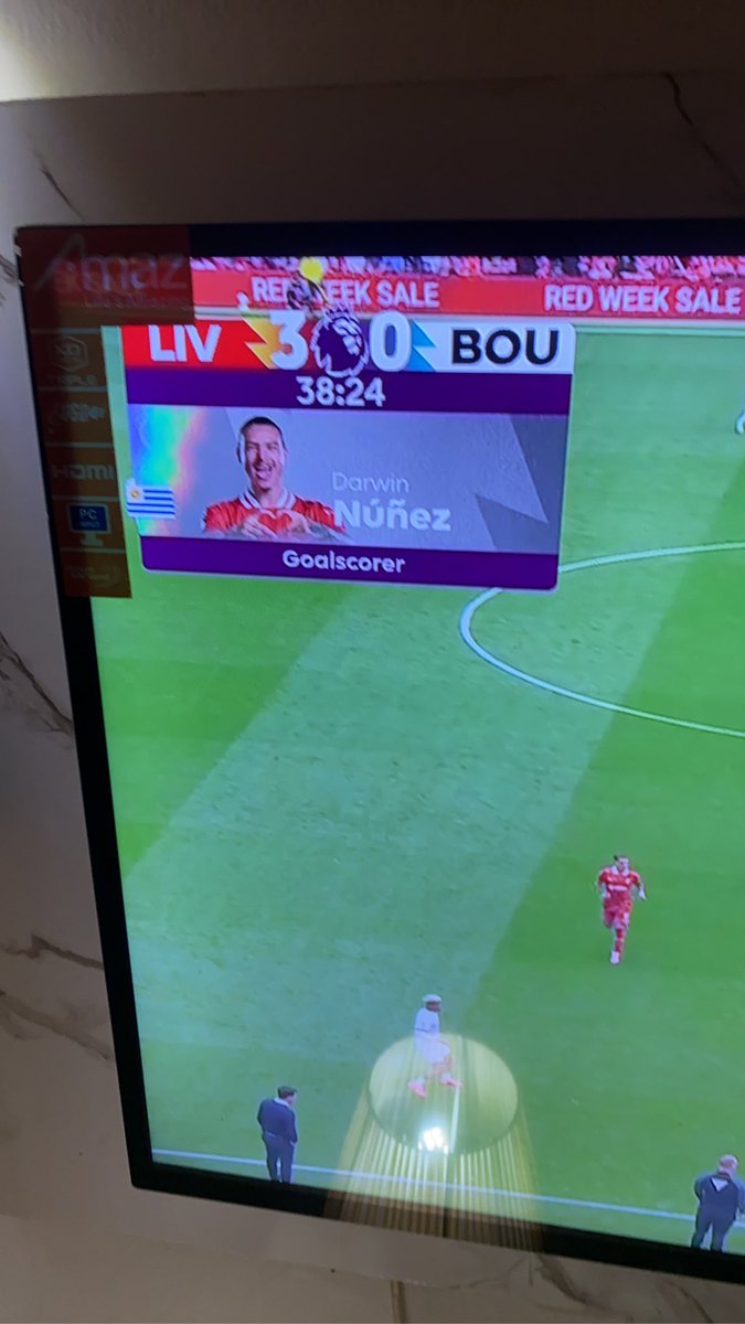 Chelsea_Champi's tweet photo. Liverpool are flying so high with 3 goals in less than 40 minutes 
 
A blunder by Kepa caused the first goal for Southampton 

Luiz dais with a brace backed up by a superb effort from Nunez to make it 3-0

#LIVBOU https://t.co/AltUHEJAmD