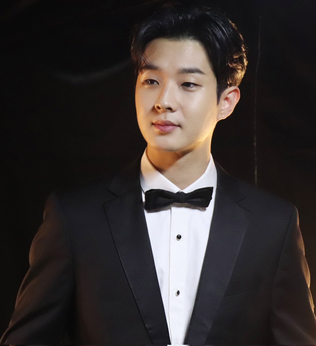 <a href="/MMARKPPAKIN/">𝓜ark</a> <a href="/SEKUACT/">SEKUACT</a> Edward menanggapi ucapan Peter dengan senyuman dan anggukan. Dipandanginya para hadirin sebelum melanjutkan.

“Tak terasa waktu cepat berlalu, semoga acara malam ini menjadi salah satu kenangan indah di antara kebersamaan kita semua di Kandang Ica ya, teman-teman.”