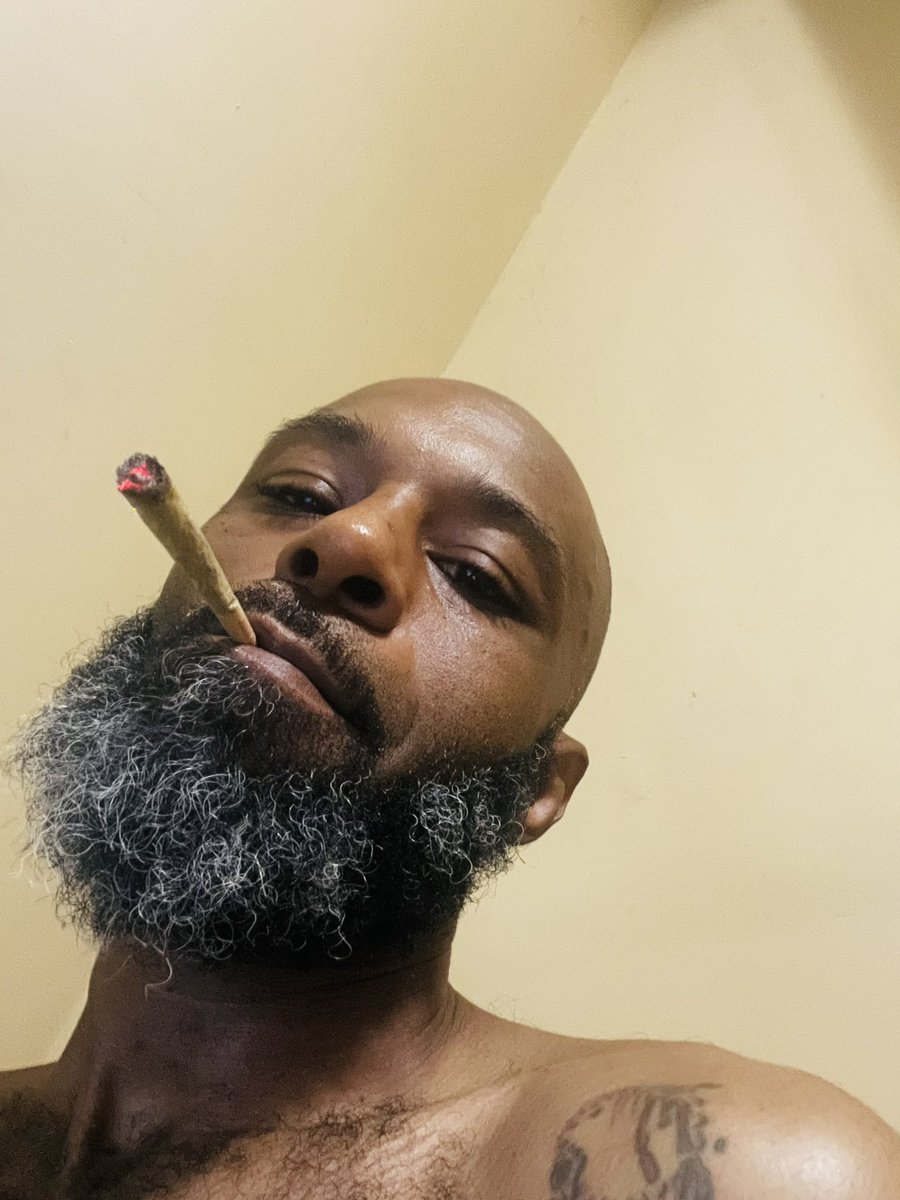 Disrespecfully's tweet image. 😤